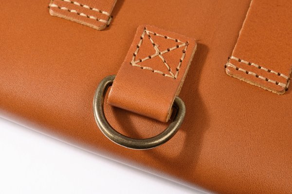 Bushcraft Essentials Leather Pouch Bushbox XL