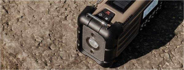 Vevradio Sangean MMR99 Desert Tan | Solceller | Powerbank 2600 mAh | Nödradio