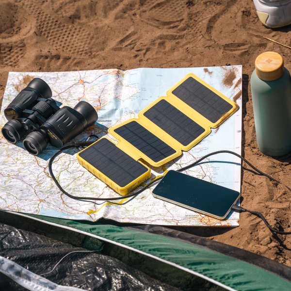 Aqiila Powerbird BS10 | Powerbank med Solceller